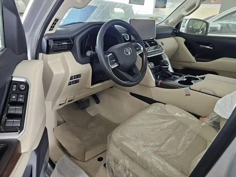 تويوتا لاندكروزر صالون 2025 جكسار اس