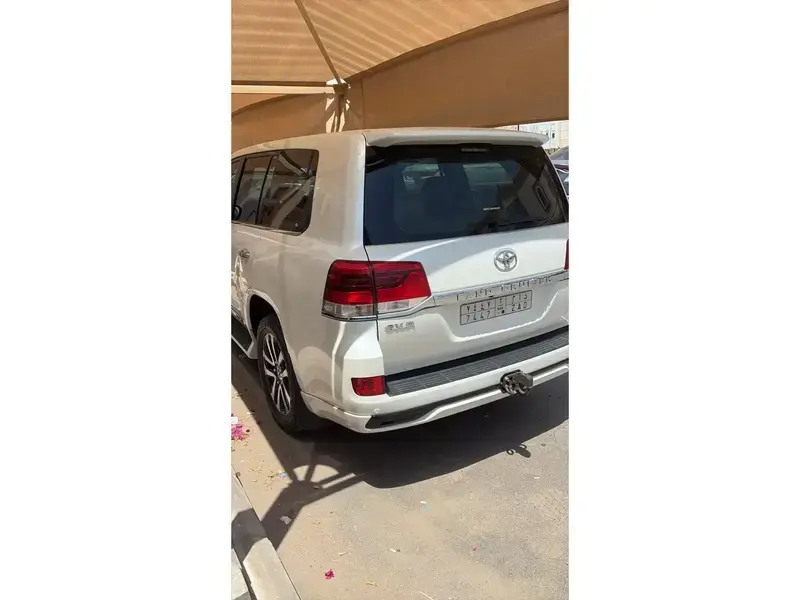 Toyota Land Cruiser Wagon 2017
