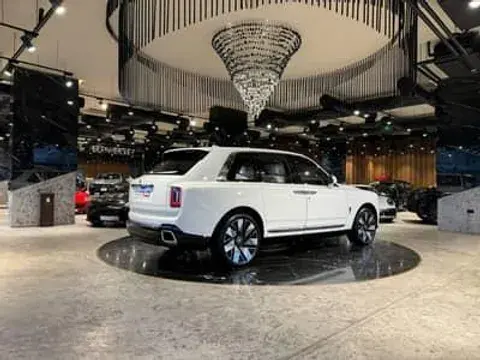 رولز رويس كولينان 2025 الجديد