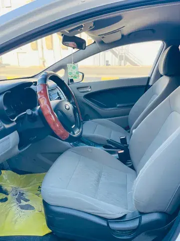 كيا سيراتو 2015