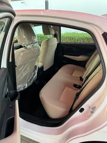 New Toyota Yaris 1.3L SE 2024