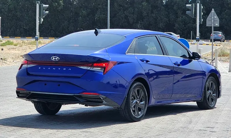 هيونداي إلانترا 2023