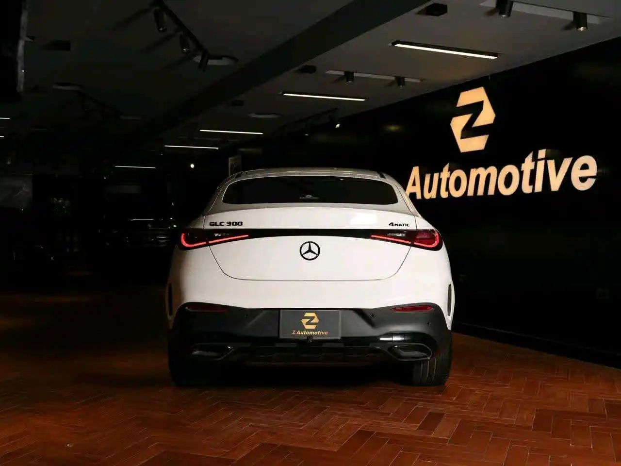 Mercedes Benz GLC Class 2024