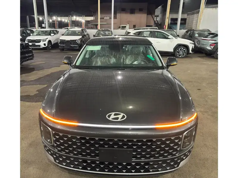 Hyundai Azera 2025