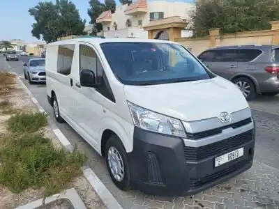 تويوتا هاياس GL -Standard Roof Panal Van 3.5L (6 Seater)