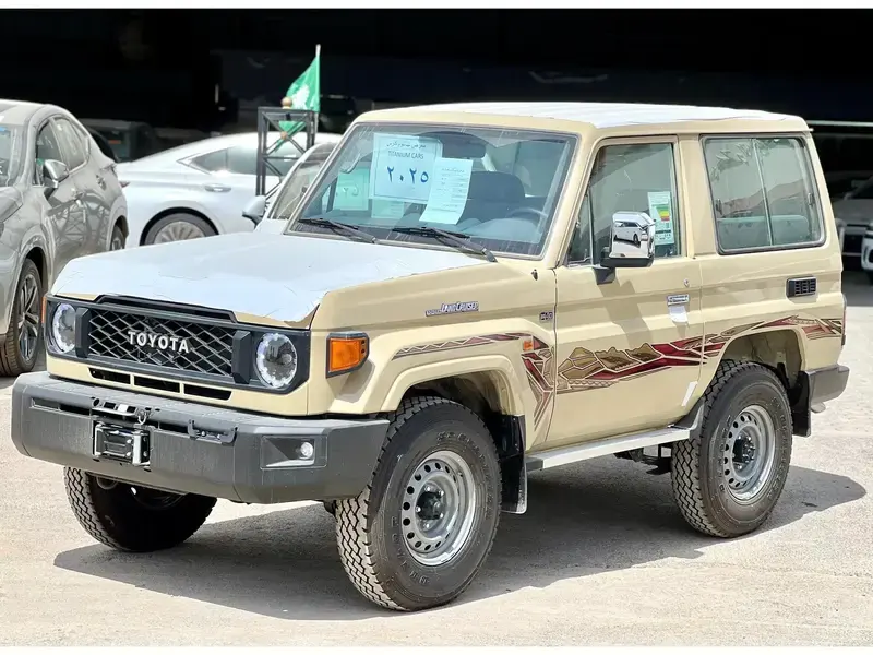 Toyota Land Cruiser Wagon 2025