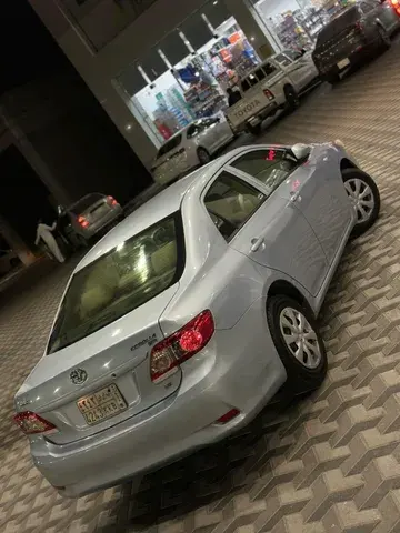 تويوتا كورولا 2012