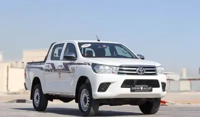تويوتا هيلوكس GL 2 2.7L AWD Toyota Hilux 2.7L Automatic 4X4 2020 GCC accident-free in excellent condition 1538 P.M