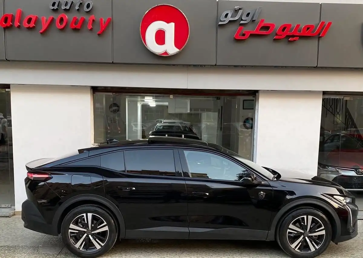 Peugeot 408 2024