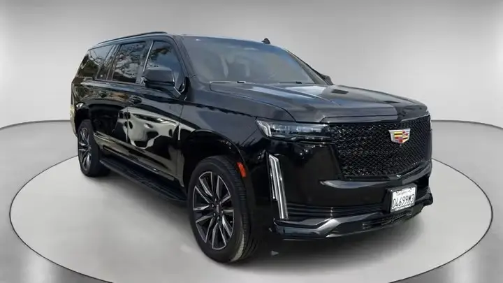 كاديلاك اسكاليد 2023