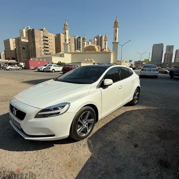 Volvo V40 2017