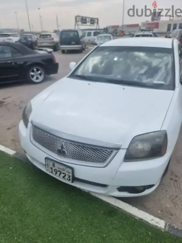 ميتسوبيشي جالانت 2010