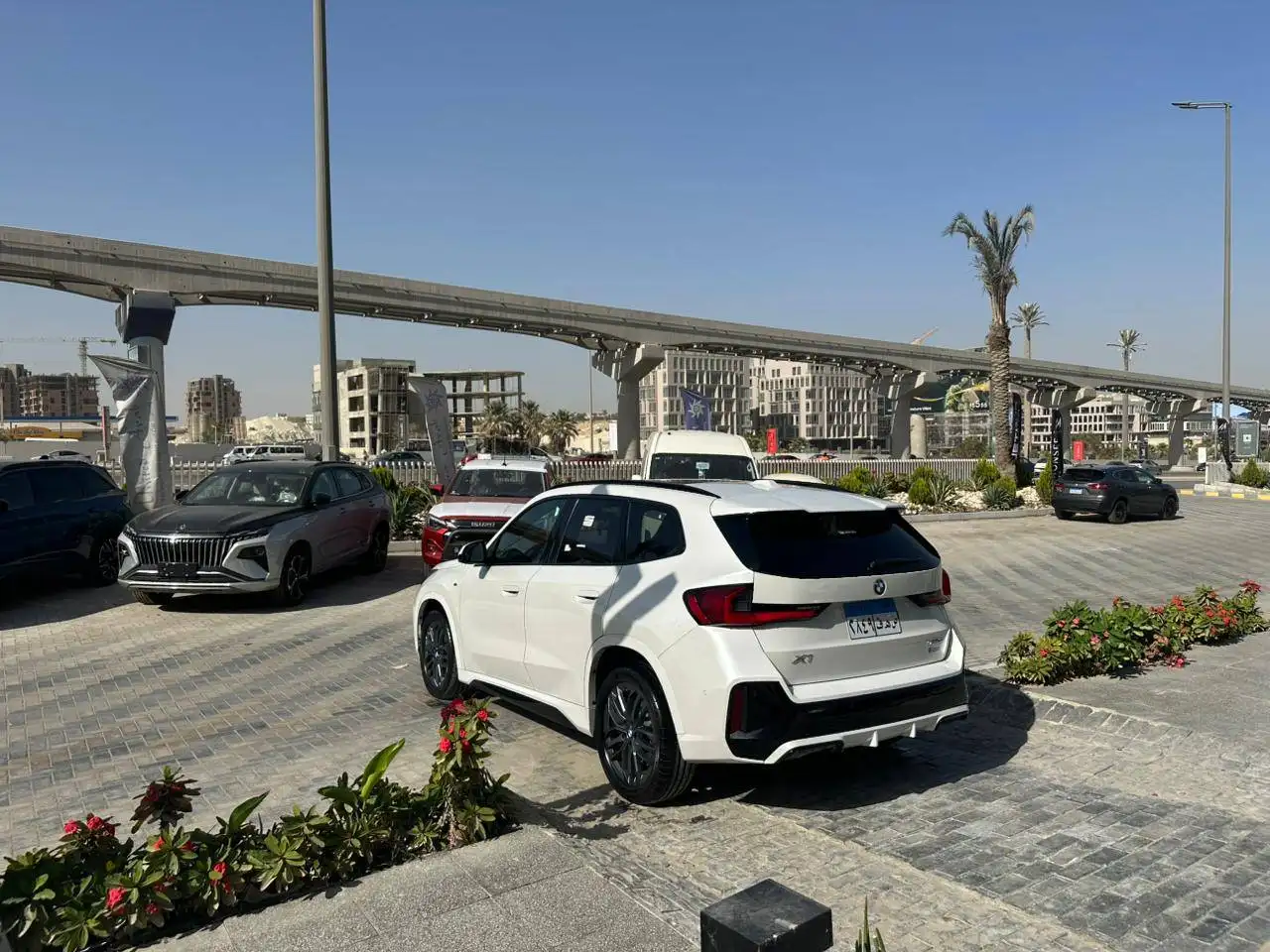 بي أم دبليو X1 2023