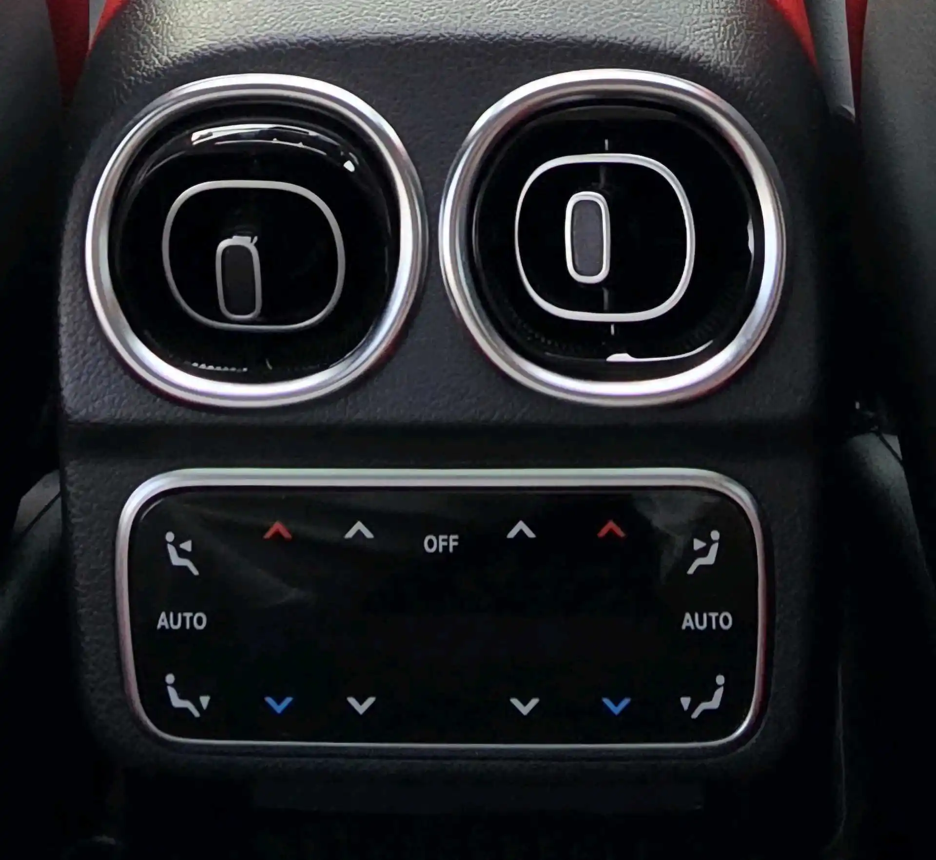 Mercedes Benz C Class 2024