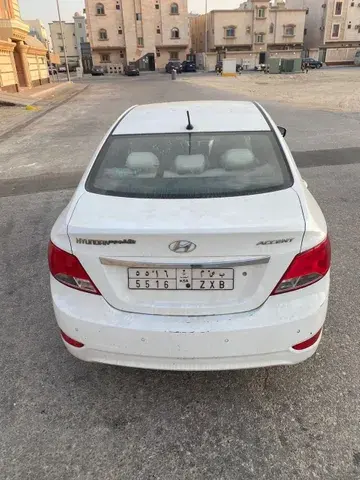 هيونداي أكسينت 2015