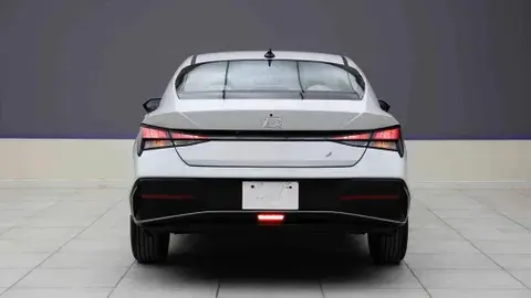 هيونداي إلنترا 2025 الجديد