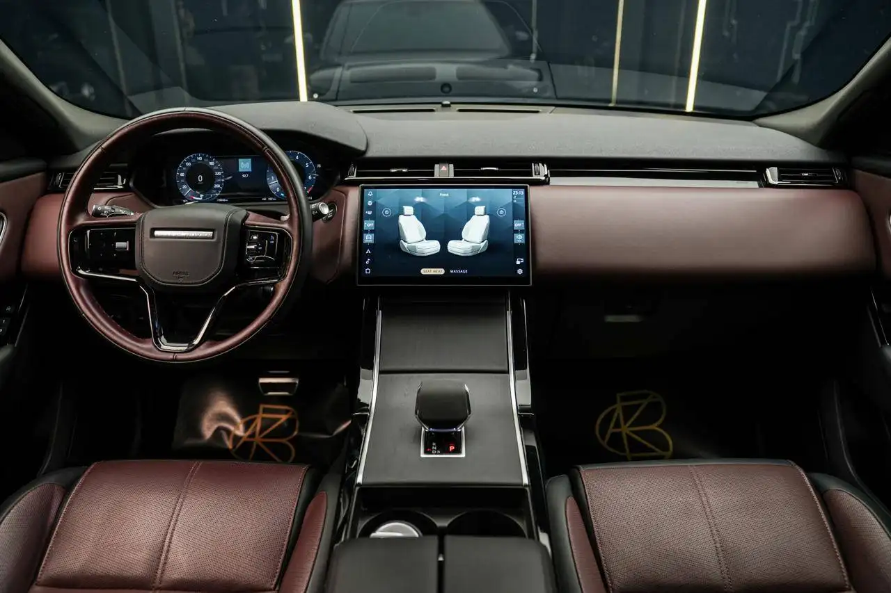 Land Rover Range Rover Velar 2024