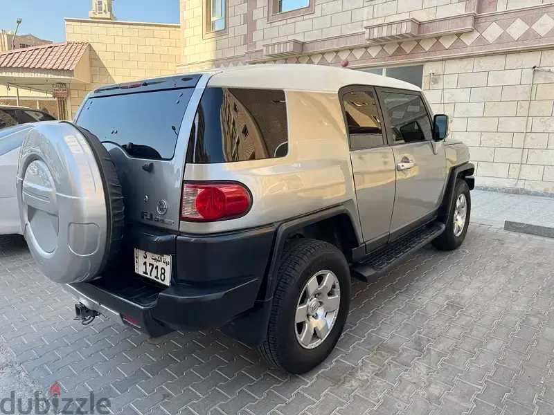 Toyota FJ Cruiser 2010