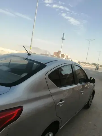 نيسان صني 2015