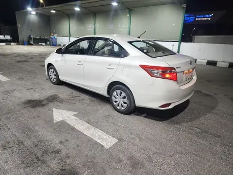 تويوتا يارس 2017