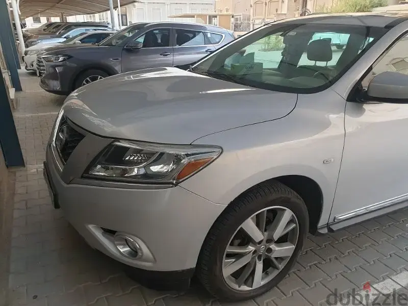 نيسان باثفايندر 2013