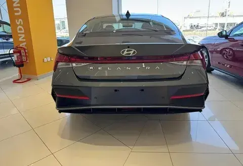 New Hyundai Elantra 2025