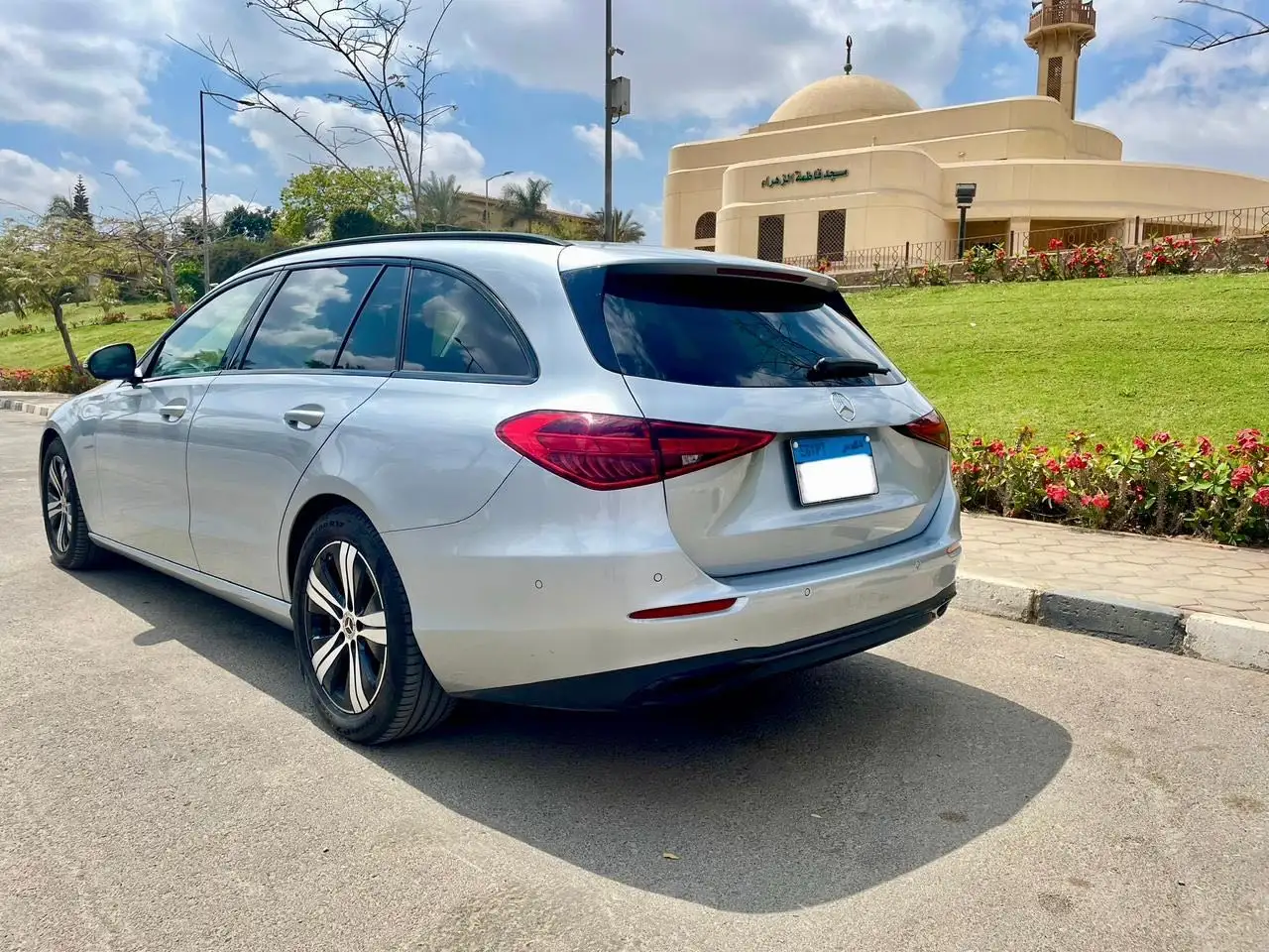 Mercedes Benz C Class 2023