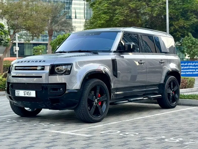 Land Rover Defender 2022
