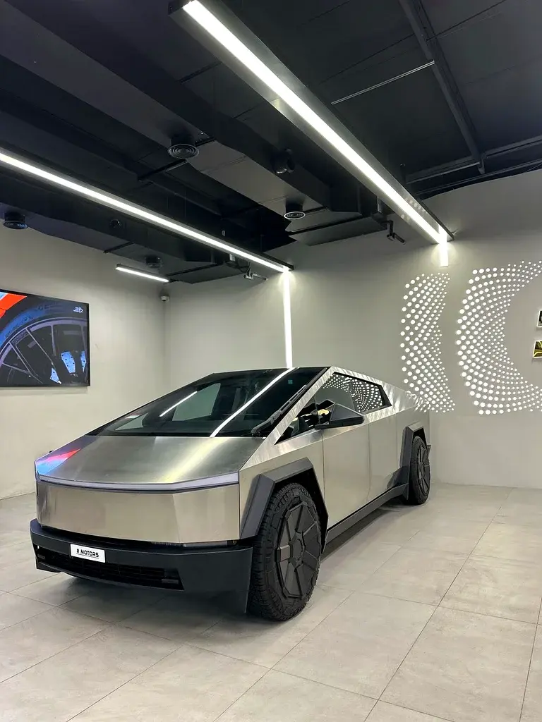 Tesla Cybertruck 2024