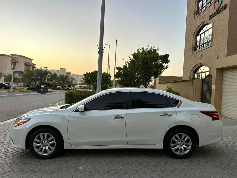 Nissan Altima 2018