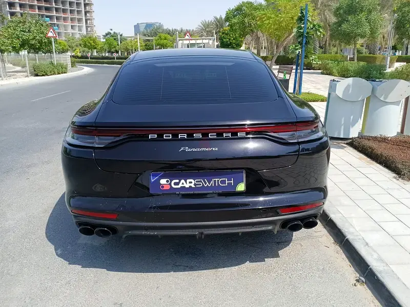 Porsche Panamera 2021