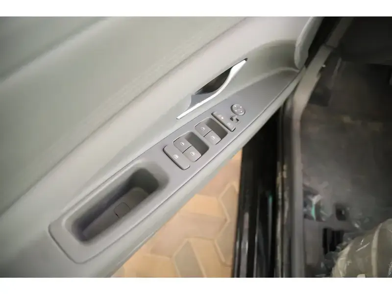 هيونداي إلنترا 1500 سمارت 2025