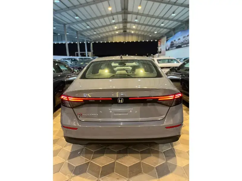 هوندا اكورد 2025