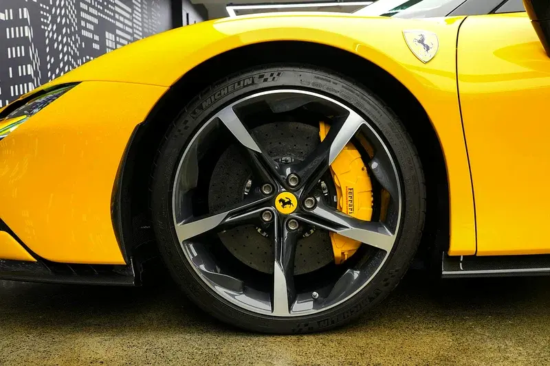 فيراري SF90 Stradale 2022