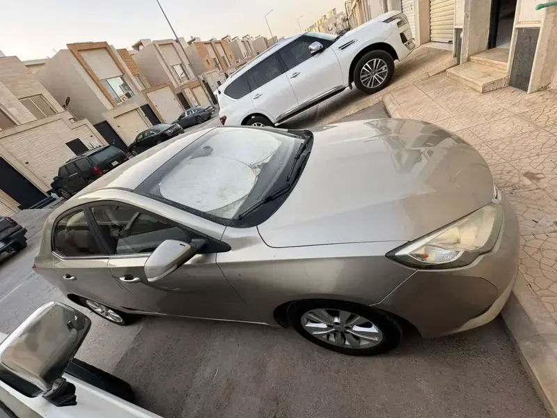 MG 5 2019