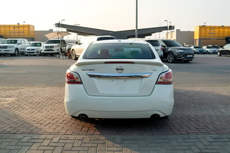نيسان ألتيما 2015