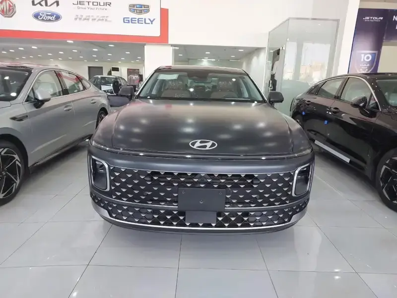 هيونداي أزيرا 2025 اكسكلوسيف اقل سعر فى المملكة