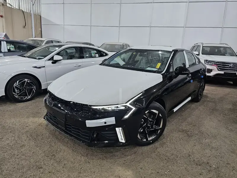 كيا K5 2025 GLS نص فل