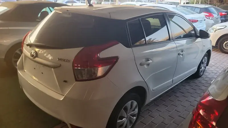 Toyota Yaris 2016