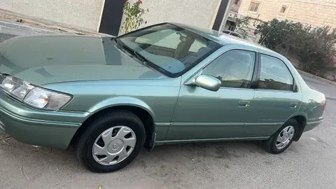 تويوتا كامري 2001