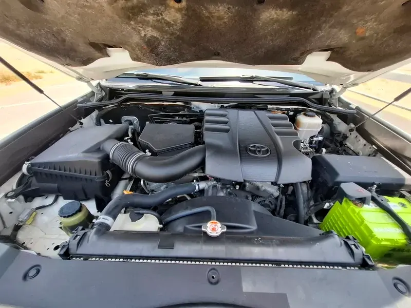 Toyota Land Cruiser 2014