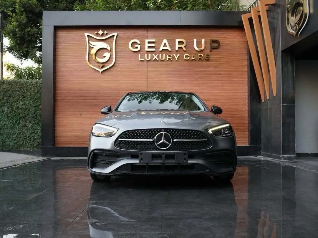 Mercedes Benz C Class 2024