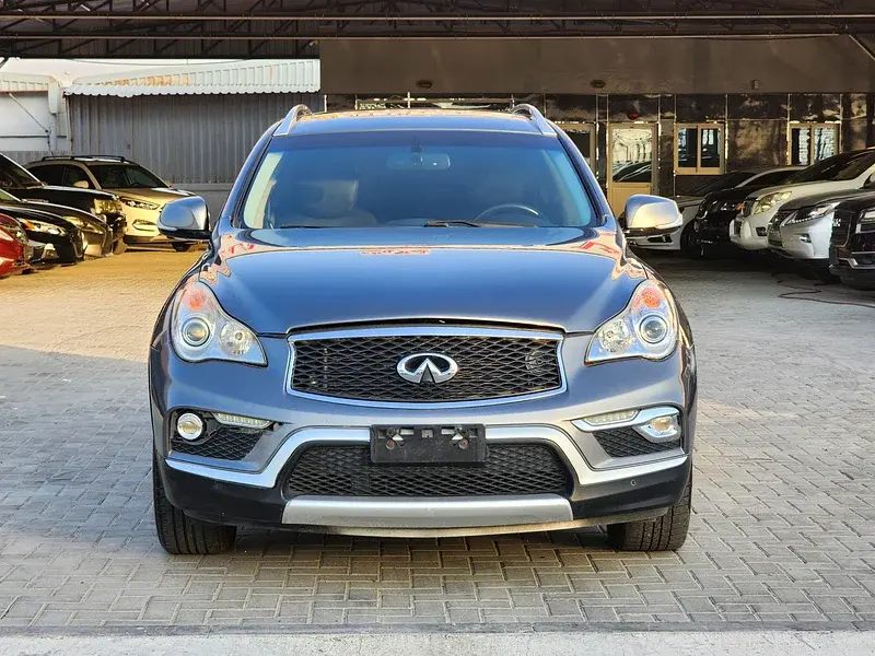 إنفينيتي QX50 2017
