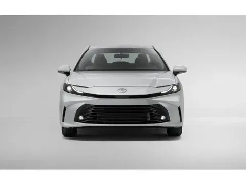 الجديد تويوتا كامري 2025