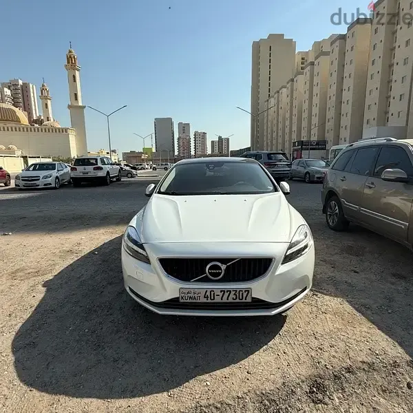 Volvo V40 2017