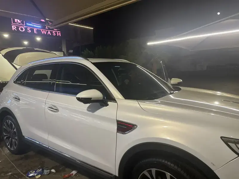 هونشي HS5 2023