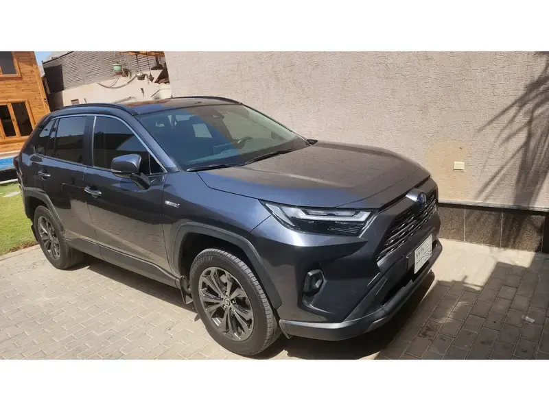 تويوتا راف فور موديل ٢٠٢٤ هايبرد(أعلى فئة جميع المواصفات) ١٣٠ الف