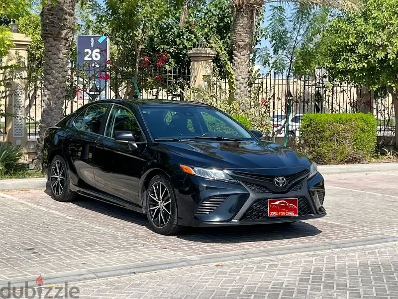 Toyota Camry 2021