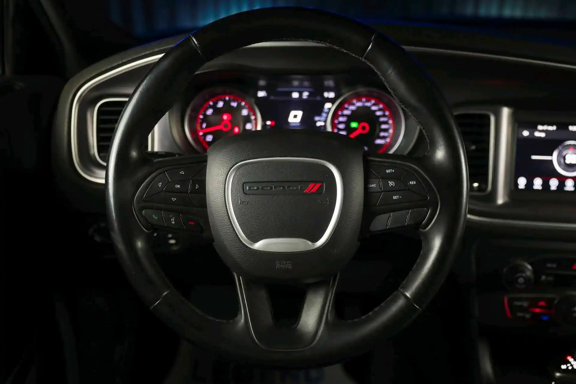 دودج تشارجر 2019