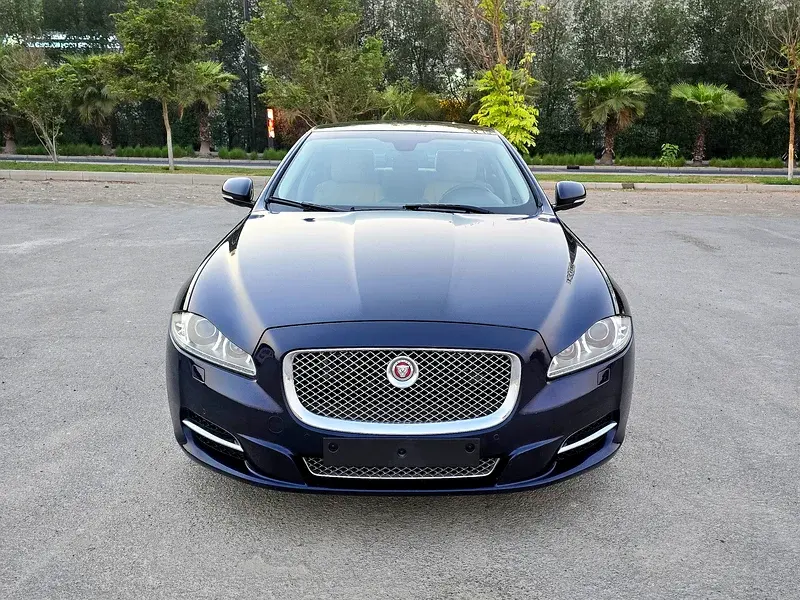 Jaguar XJ 2015